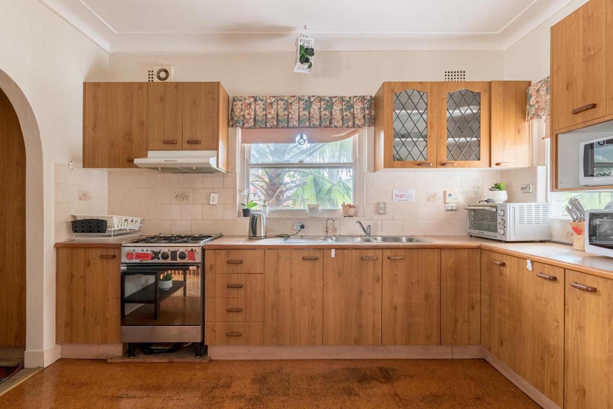 Stylish Triple - Waterfront - Mins To Station - Shared Bathroom Affittacamere Sydney